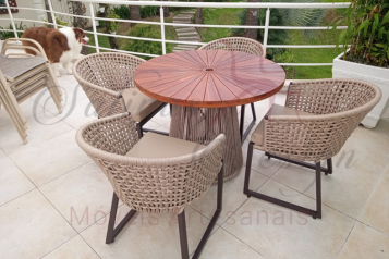 Conjunto de mesa em corda náutica.