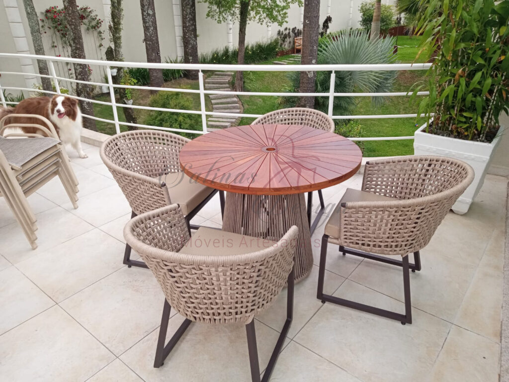 Conjunto de Mesa Minas 6 Poltronas Corda Rami