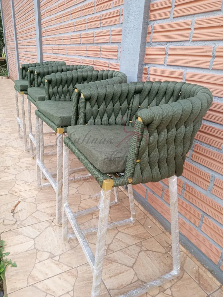 Banqueta Corda Náutica verde em tricô visão lateral