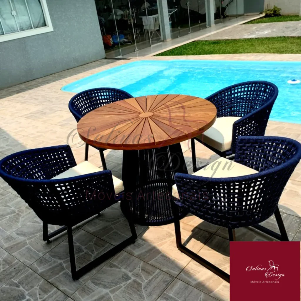Conjunto de Mesa com 4 cadeiras Minas corda náutica azul visão frontal.