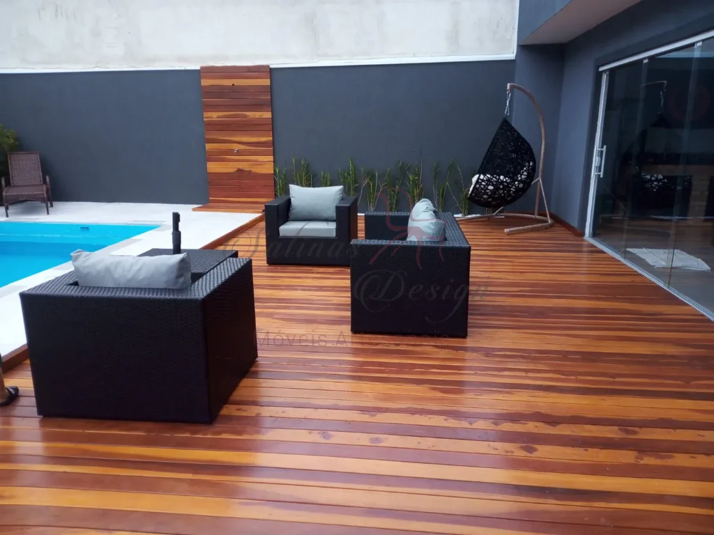 Sofá Quadrado Ninho em ambiente aberto com capaciade para 4 lugares