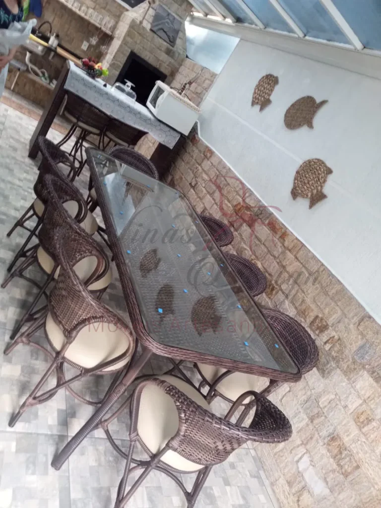 Conjunto de mesa jantar 8 lugares em fibra sintética